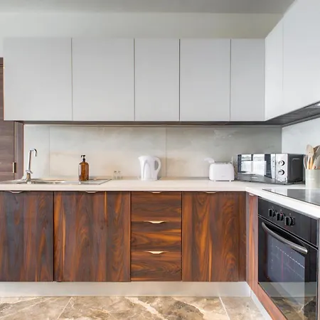 Modern 3br Penthouse With Valletta Views & Terrace *