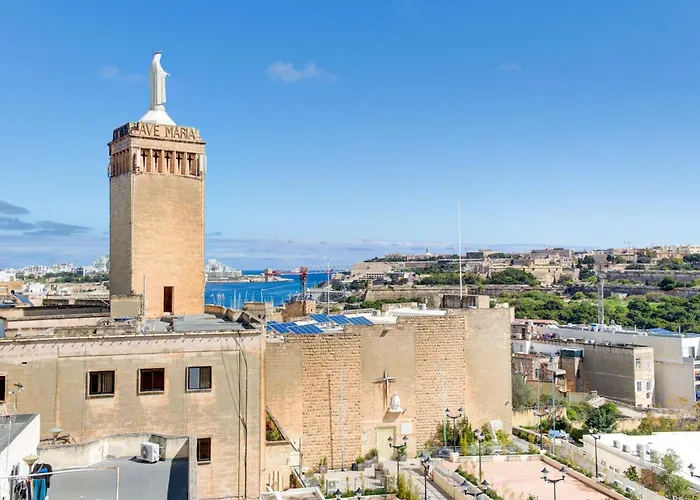 Modern 3br Penthouse With Valletta Views & Terrace * Gwardamanga