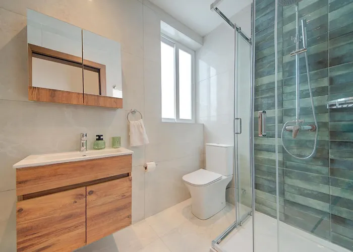 Apartment Modern 3br Penthouse With Valletta Views & Terrace