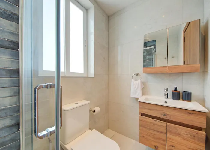 Apartment Modern 3br Penthouse With Valletta Views & Terrace