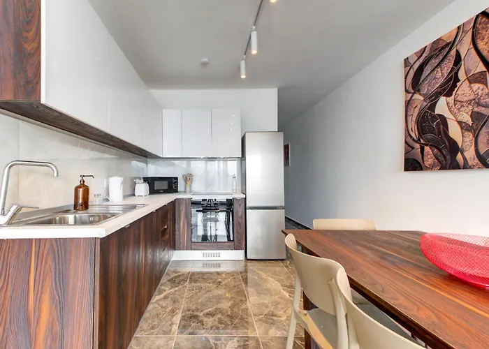 Modern 3br Penthouse With Valletta Views & Terrace Apartment